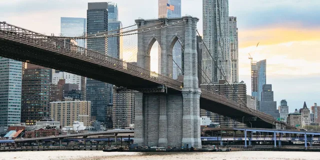 New York City Landmarks Cruise - Image 4