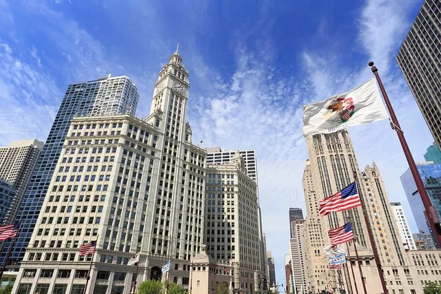 Chicago Downtown Private Walking Tour - Image 3