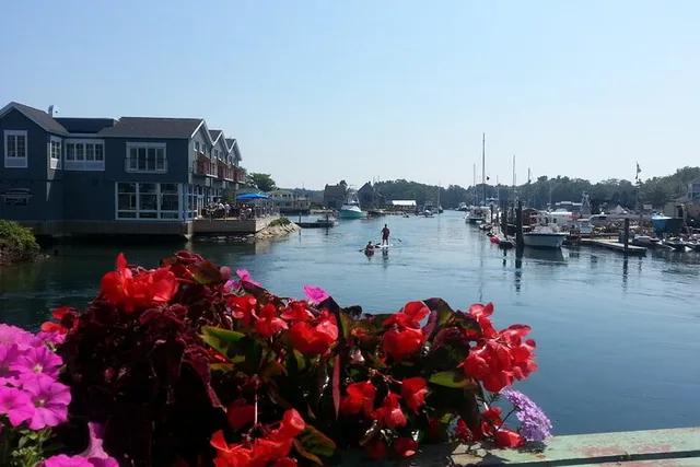 Portland Lighthouses and Kennebunkport Tour - Image 6