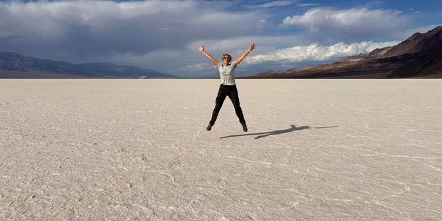 Las Vegas Death Valley Guided Tour - Image 5