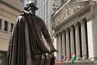 New York City Historic Downtown and Wall Street Walking Tour thumbnail 3
