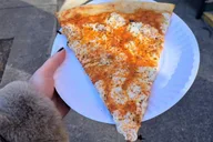 Brooklyn Food Tour in Cobble Hill 4 hr thumbnail 5