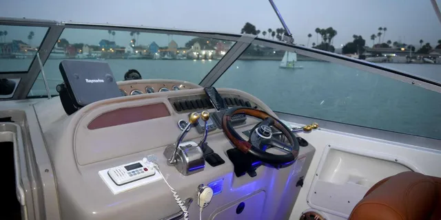 Marina Del Rey Yacht Rental with Captain 2 hr - Image 6