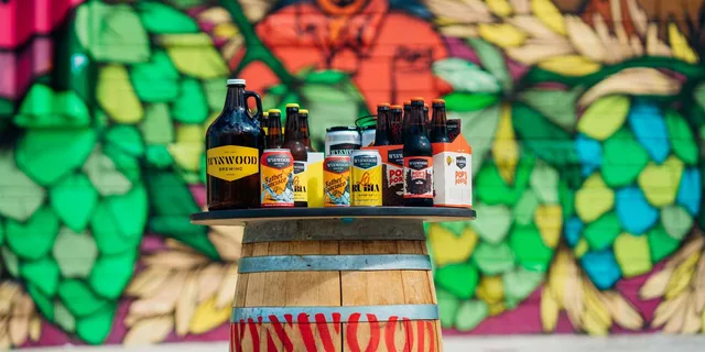 Miami Wynwood Graffiti Brewery Golf Cart Tour 75 min - Image 1