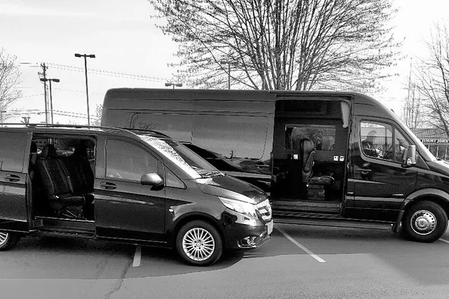 Seattle Wine Tour 4 hr - Image 4