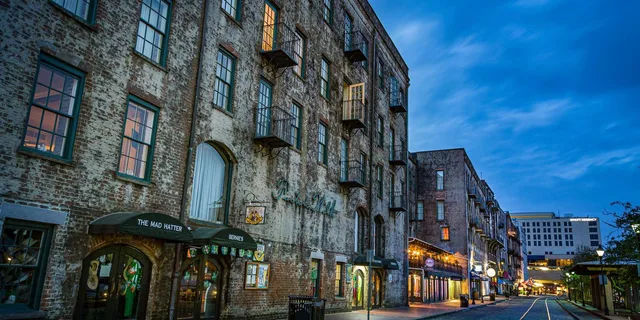 Savannah True Crime Pub Crawl - Image 3