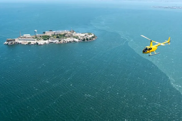 San Francisco Helicopter Tour 45 min - Image 4