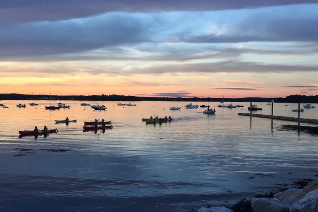 Portland Sea Kayak Tour at Sunset 2 hr - Image 2