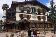 Denver Foothills Custom Tour thumbnail 3