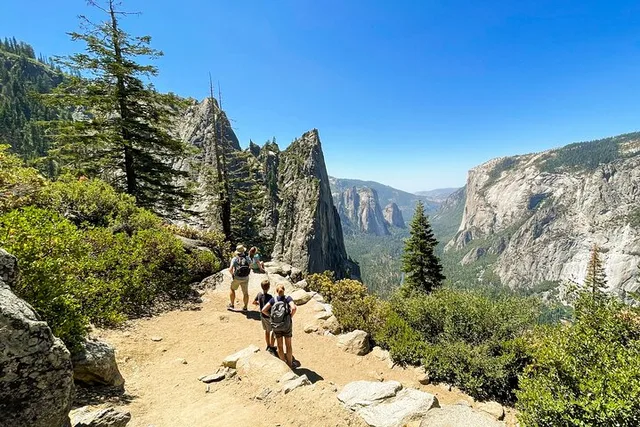 Yosemite Family Explorers Private Tour - Image 5