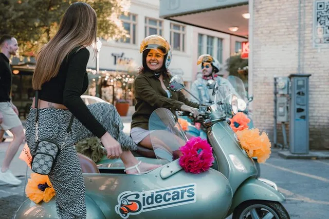 San Antonio Vespa Sidecar Tour with Tacos 1.5 hr - Image 2