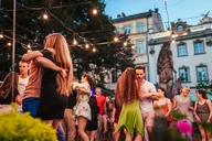 Santa Monica Bar and Street Salsa Dancing thumbnail 3