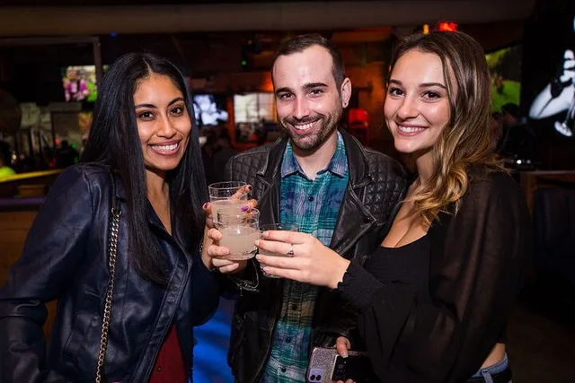 San Diego Club Tour - Image 1