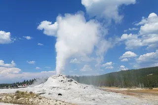 Yellowstone Upper Geyser Basin Self-Guided Audio Tour