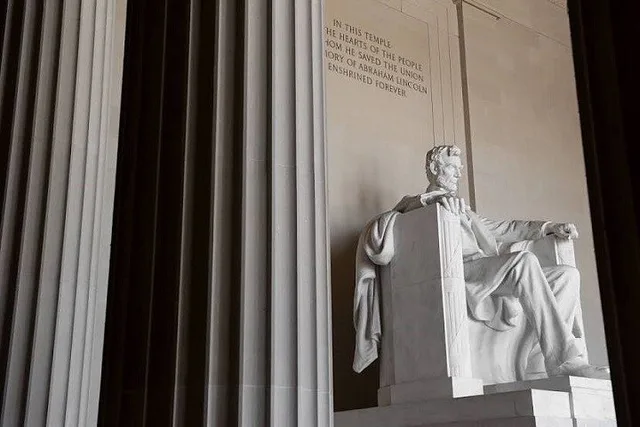 Washington DC Limousine Tour - Image 4