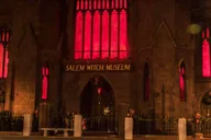 Salem Ghost Tour at Night thumbnail 2