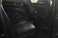 Las Vegas Airport Private Transfer 6 Passenger SUV thumbnail 3