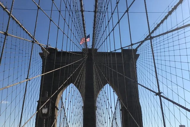 New York City Walking Tour: Brooklyn Bridge and DUMBO - Image 1
