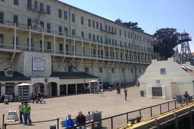 San Francisco Alcatraz Island and Bay Tour - Image 4