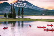 Bend Moonlight and Starlight Canoe Tour thumbnail 1
