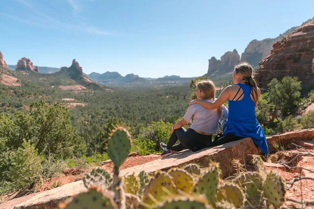 Sedona Hiking Tour with Private Guide - Image 1