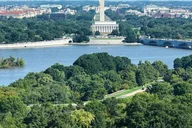 Washington DC Cherry Blossoms and Monuments Tour thumbnail 5