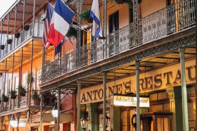 New Orleans Historical and Haunted Walking Tour - Image 4