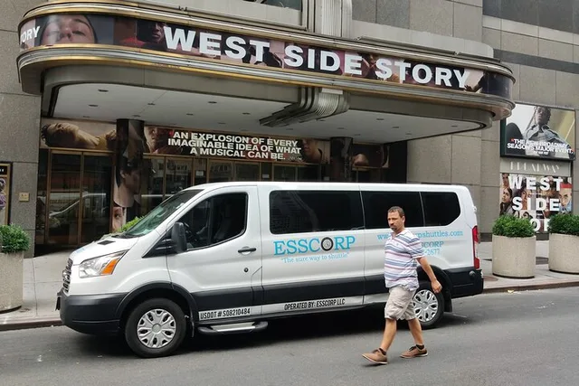 New York Airport Shuttle from Queens - Image 4