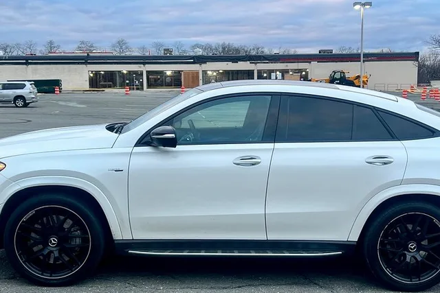 Newark Liberty International Airport Private Transfer - Image 6