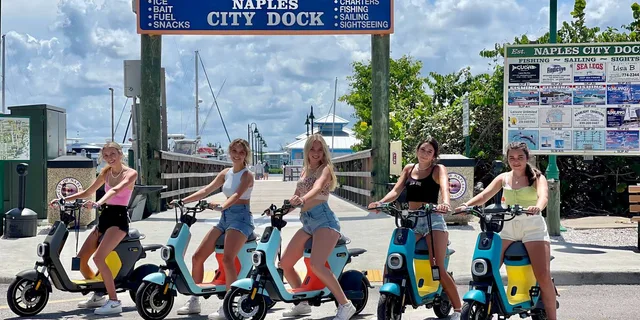 Naples Electric Moped Tour - Image 3