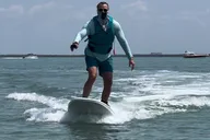 Sanibel Electric Surfboard Experience thumbnail 6