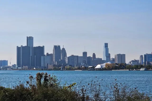 Detroit Belle Isle Walking Tour - Image 2