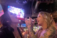 Nashville Bar Crawl with Drinks Discounts 3.5 hr thumbnail 4