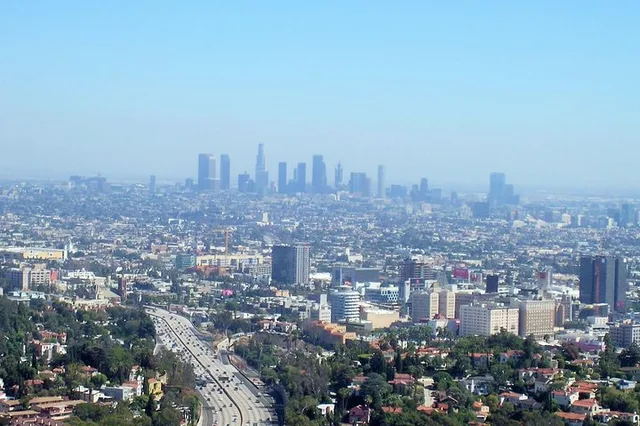 Los Angeles City Bus Tour 5.5 hr - Image 2