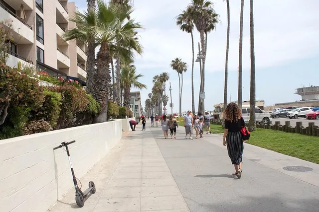 Anaheim to LA: Hollywood and Beaches Tour - Image 6