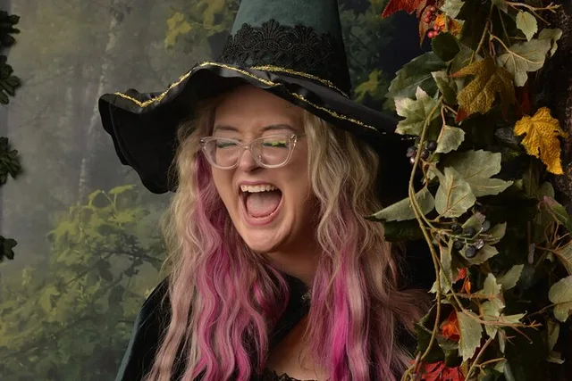 Salem Witch Costume Photo Shoot - Image 4