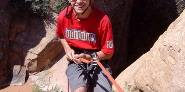 Moab Chamisa Canyon Canyoneering Adventure 5 hr - Image 6