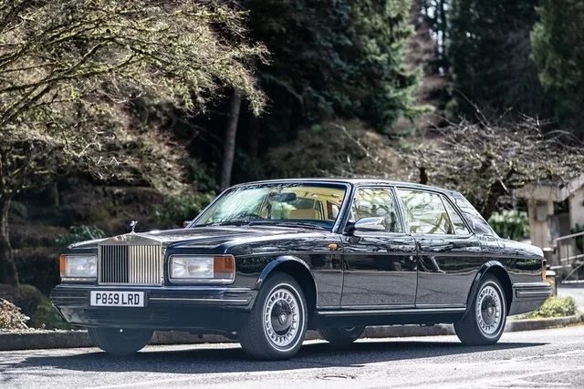 Oregon Wine Tasting Tour in Chauffeured Rolls-Royce - Image 1