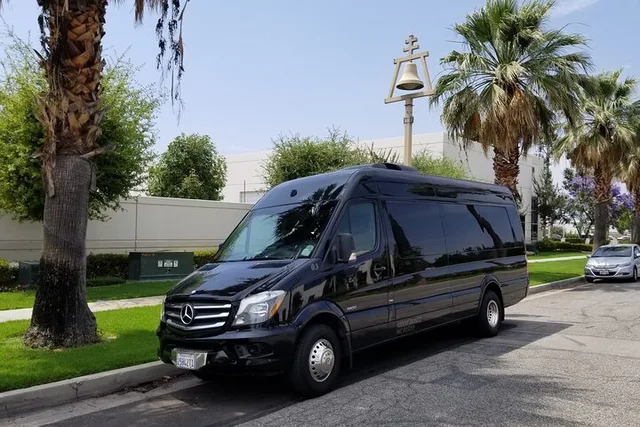 Los Angeles Grand Tour - Image 1