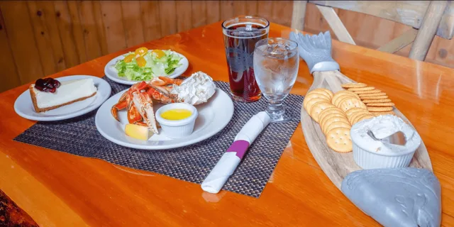 Ketchikan Crab Feast Lunch at George Inlet Lodge - Image 6