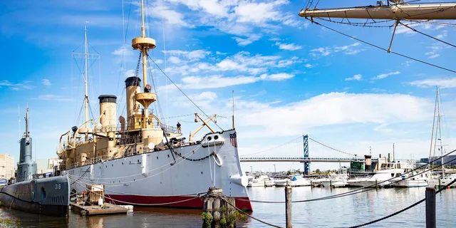 Philadelphia Independence Seaport Museum Tour - Image 5