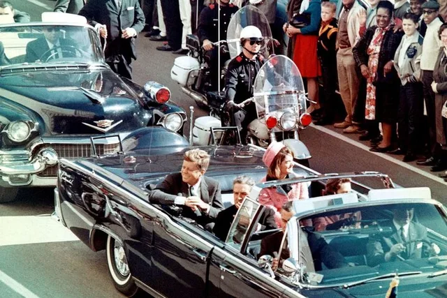 Dallas JFK Assassination Tour with Museum - Image 1