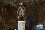 Savannah History, Ghost, and True Crime Tour thumbnail 2