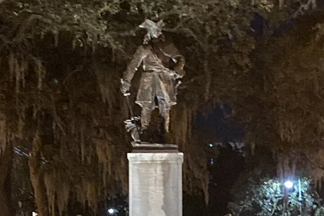 Savannah History, Ghost, and True Crime Tour - Image 2