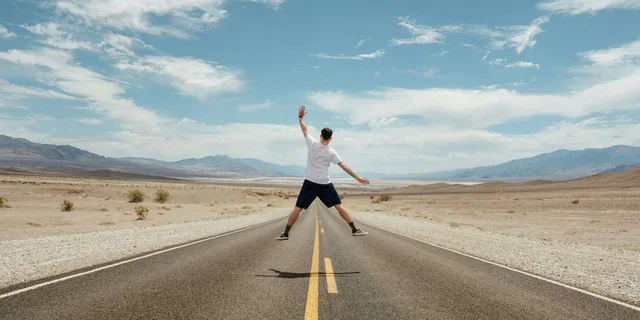 Las Vegas Death Valley Small Group Tour - Image 2
