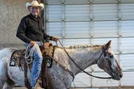 Indoor Horsemanship in Erik's Ranch thumbnail 1
