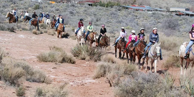 Las Vegas Horseback Ride with Breakfast - Image 6