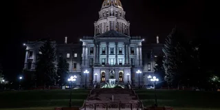 Denver Ghost Tour: Gaslights, Graves, & Gold