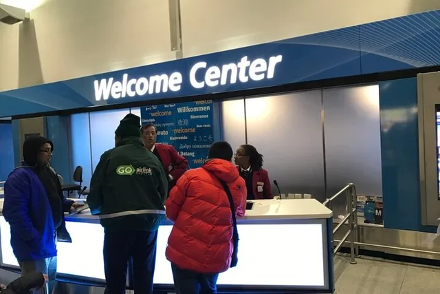New York City Shared Arrival Transfer - Image 5