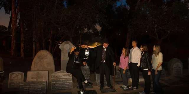 San Diego Ghosts & Gravestones Trolley Tour - Image 3